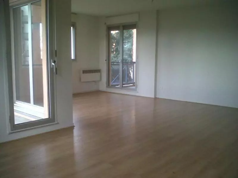 Illustration pour Appartement 3 pièces 87m² Photo Appartement 3 pièces 87m²