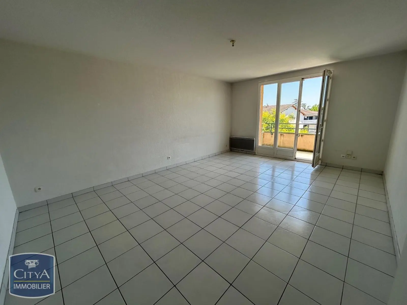 Photo 1 Appartement 4 pièces 77.1m²