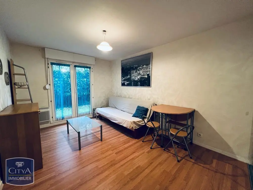 Photo 1 Appartement 1 pièce 21.04m²