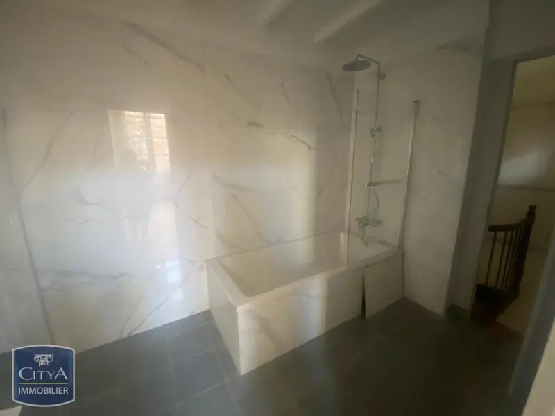 Photo 15 Appartement 8 pièces 264m²