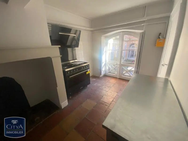 Photo 4 Appartement 8 pièces 264m²