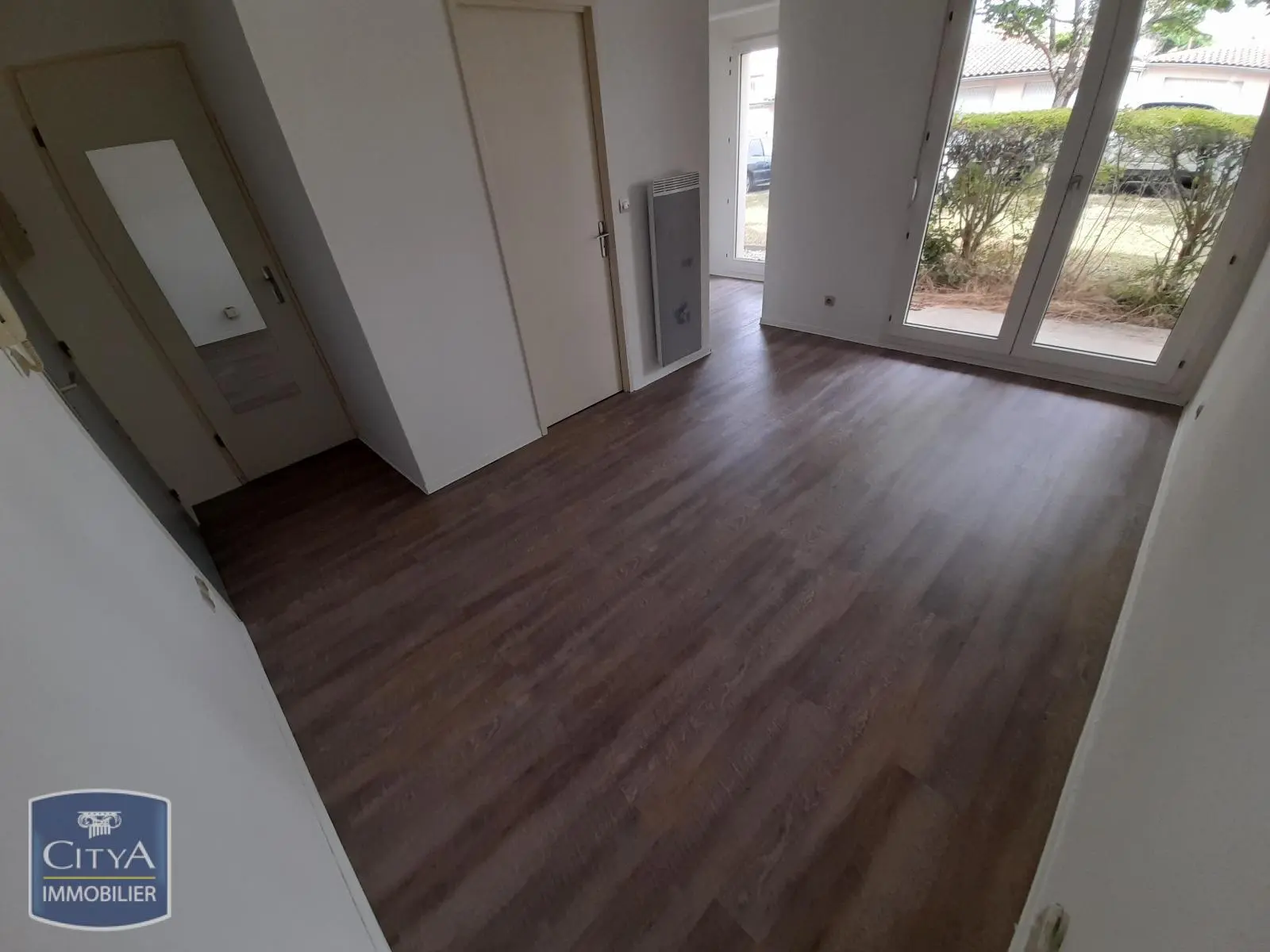 Photo 2 Appartement 1 pièce 20.46m²