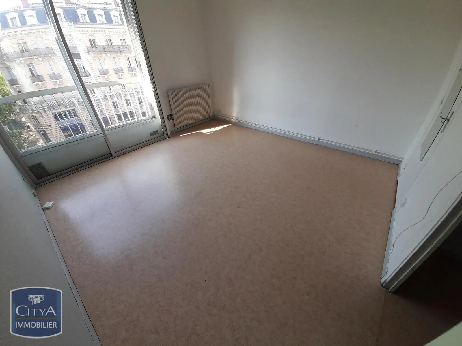 Photo 3 Appartement 1 pièce 25.1m²