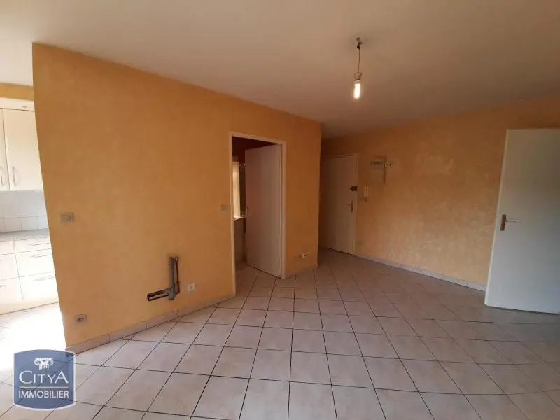 Photo 1 Appartement 1 pièce 34.45m²