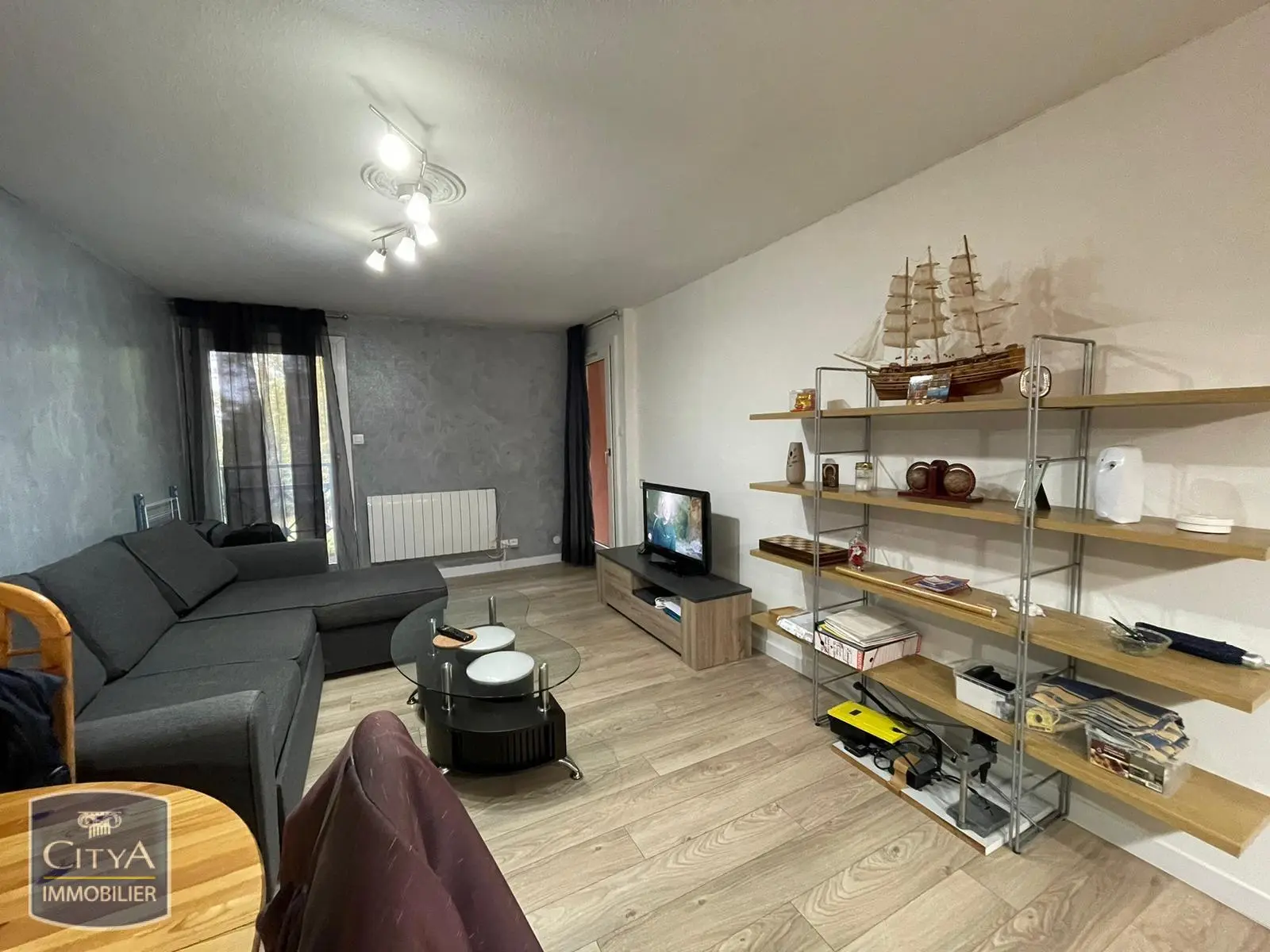 Photo 1 Appartement 2 pièces 45.72m²