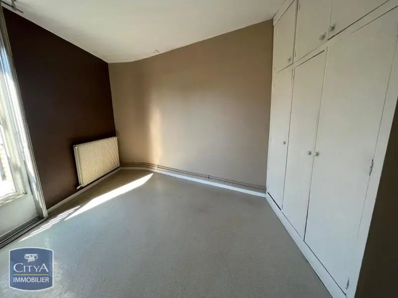 Photo 3 Appartement 1 pièce 27.8m²