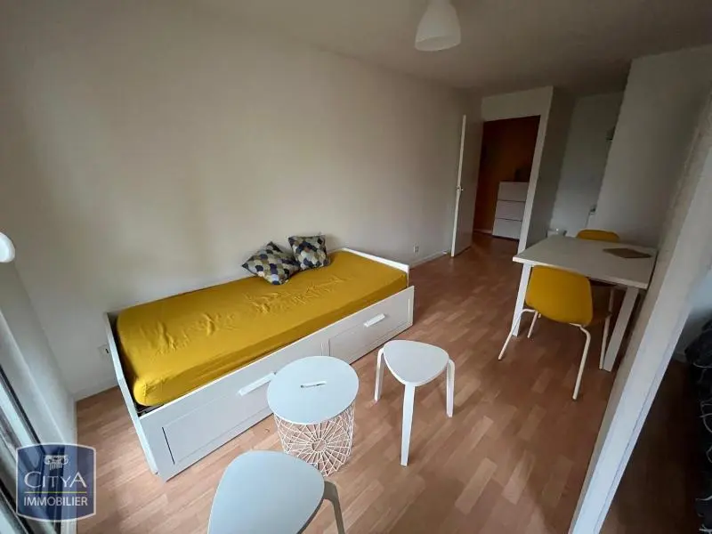 Photo 1 Appartement 1 pièce 32.1m²