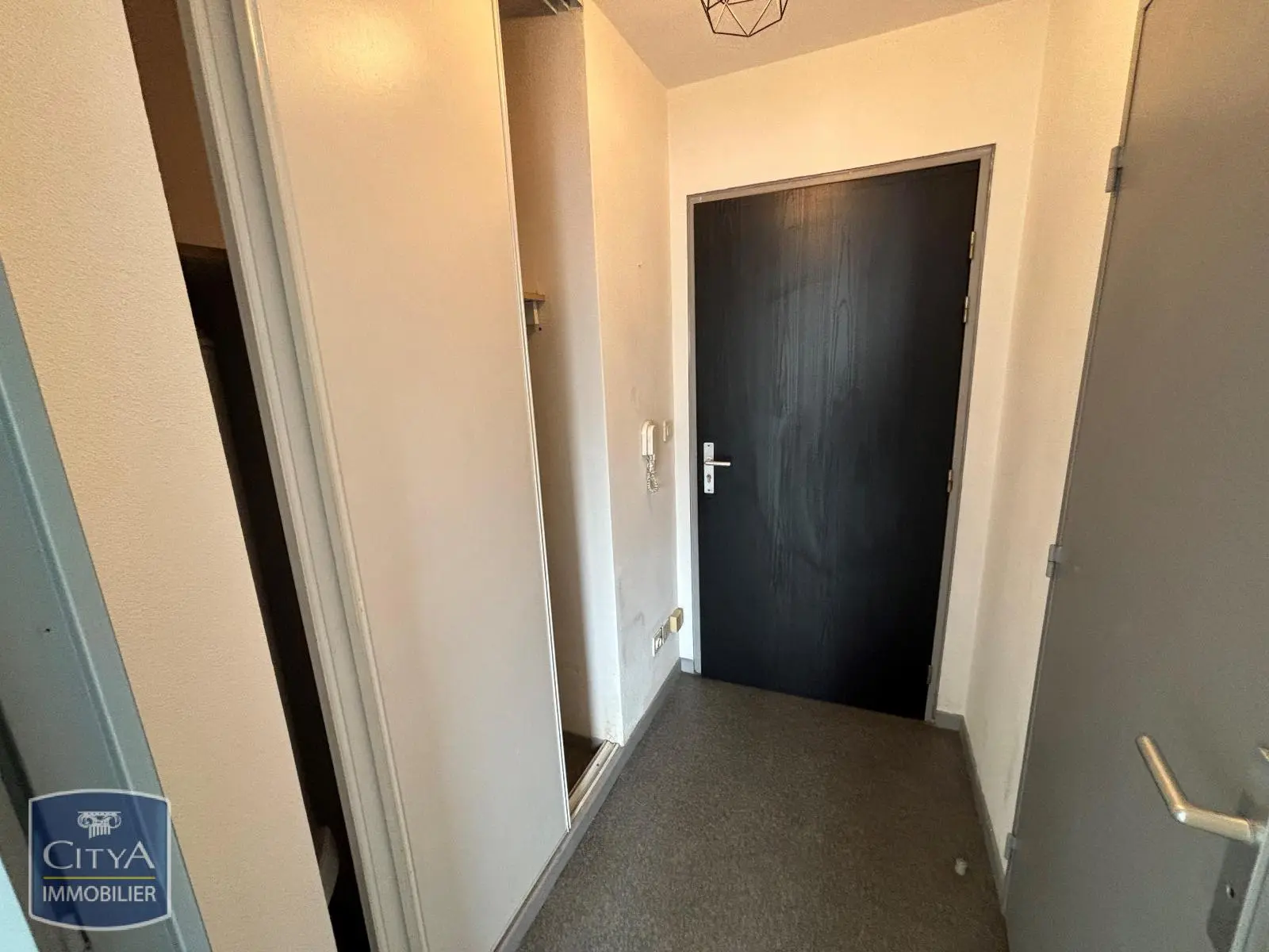 Photo 6 Appartement 1 pièce 19.39m²
