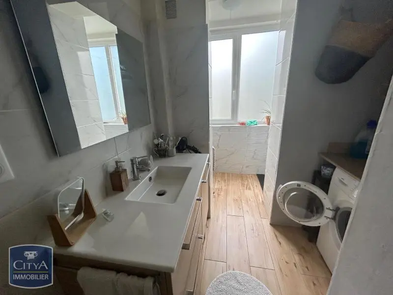Photo 7 Appartement 4 pièces 80.31m²