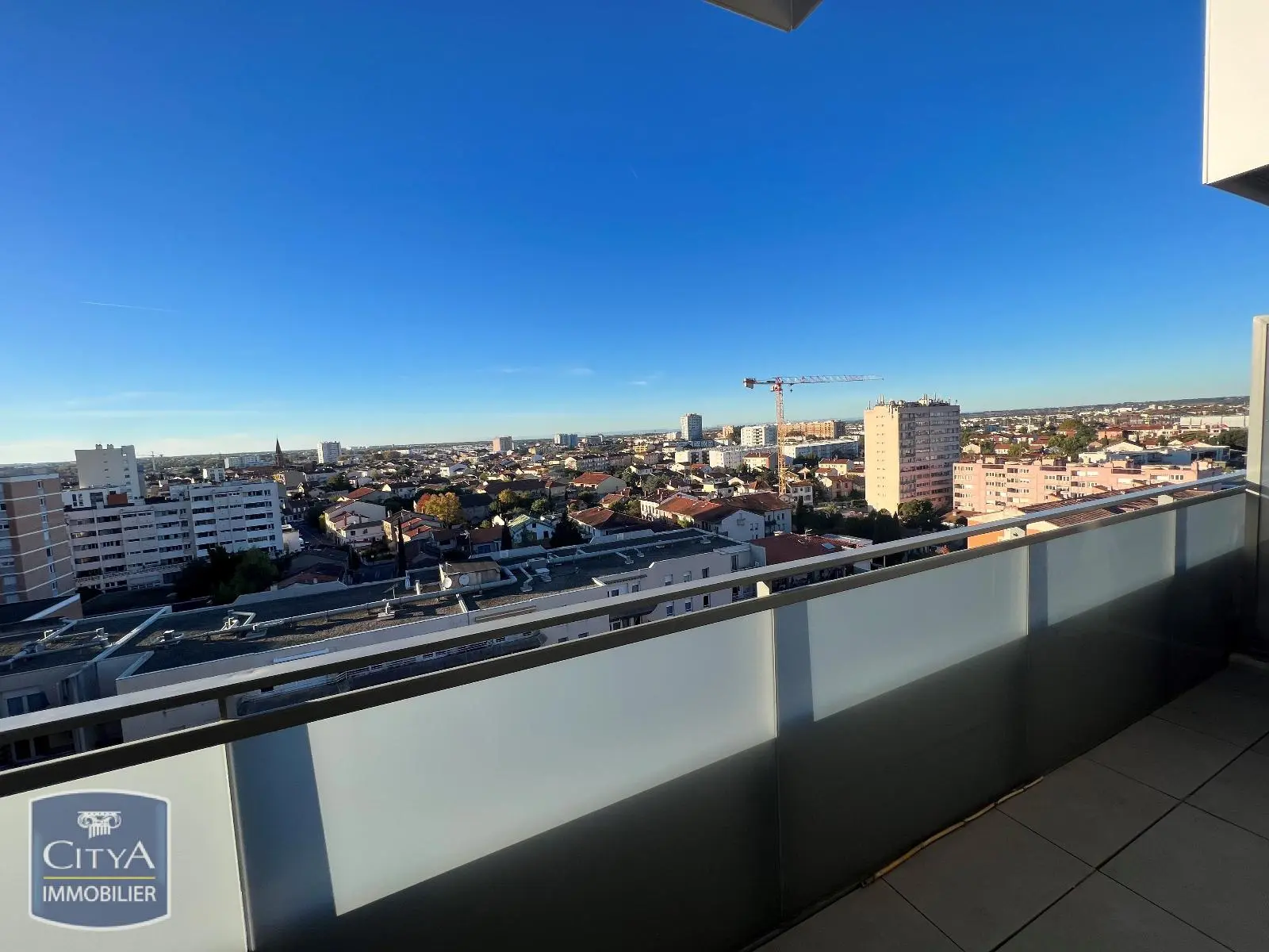 Photo 2 Appartement 1 pièce 29.7m²