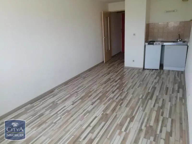Photo 2 Appartement 1 pièce 23.26m²