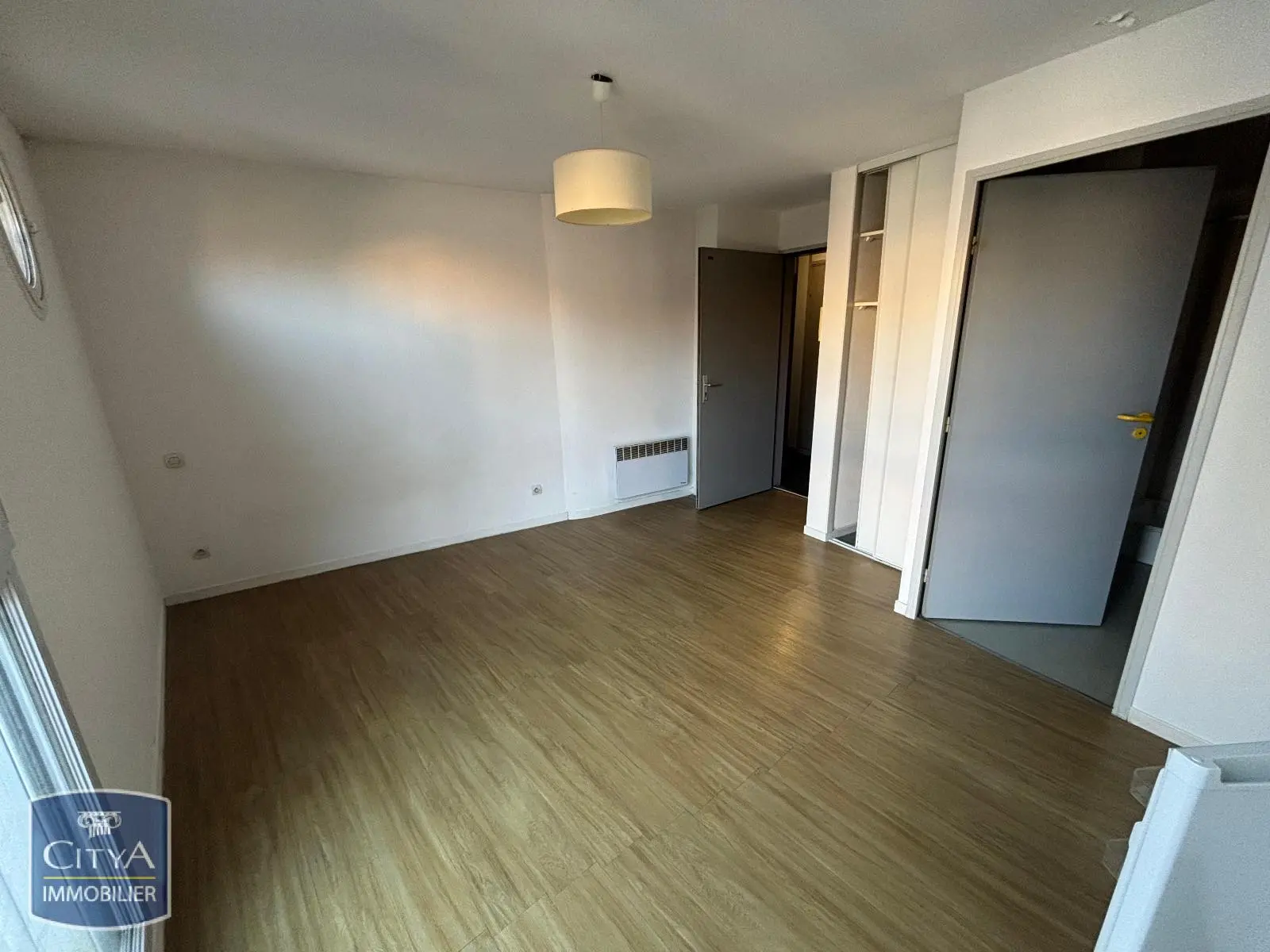 Photo 2 Appartement 1 pièce 19.6m²