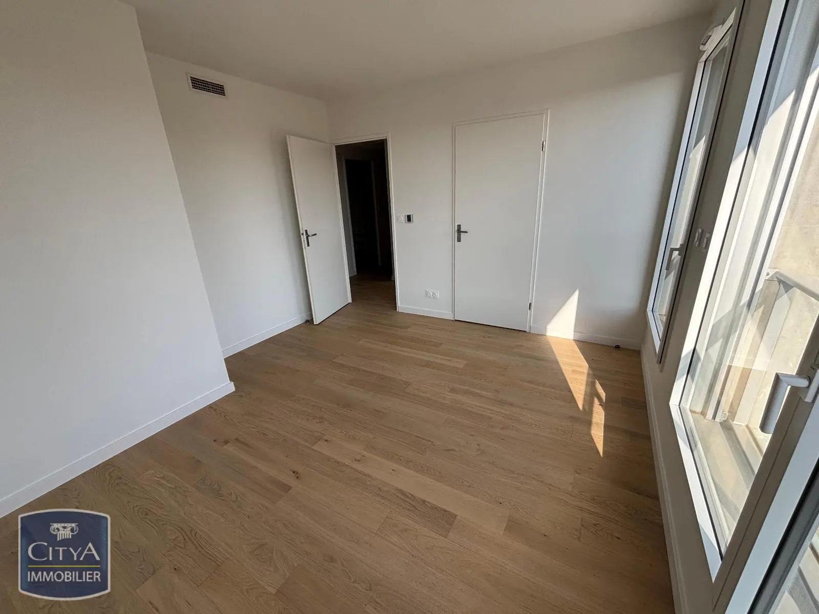 Photo 13 Appartement 5 pièces 135m²