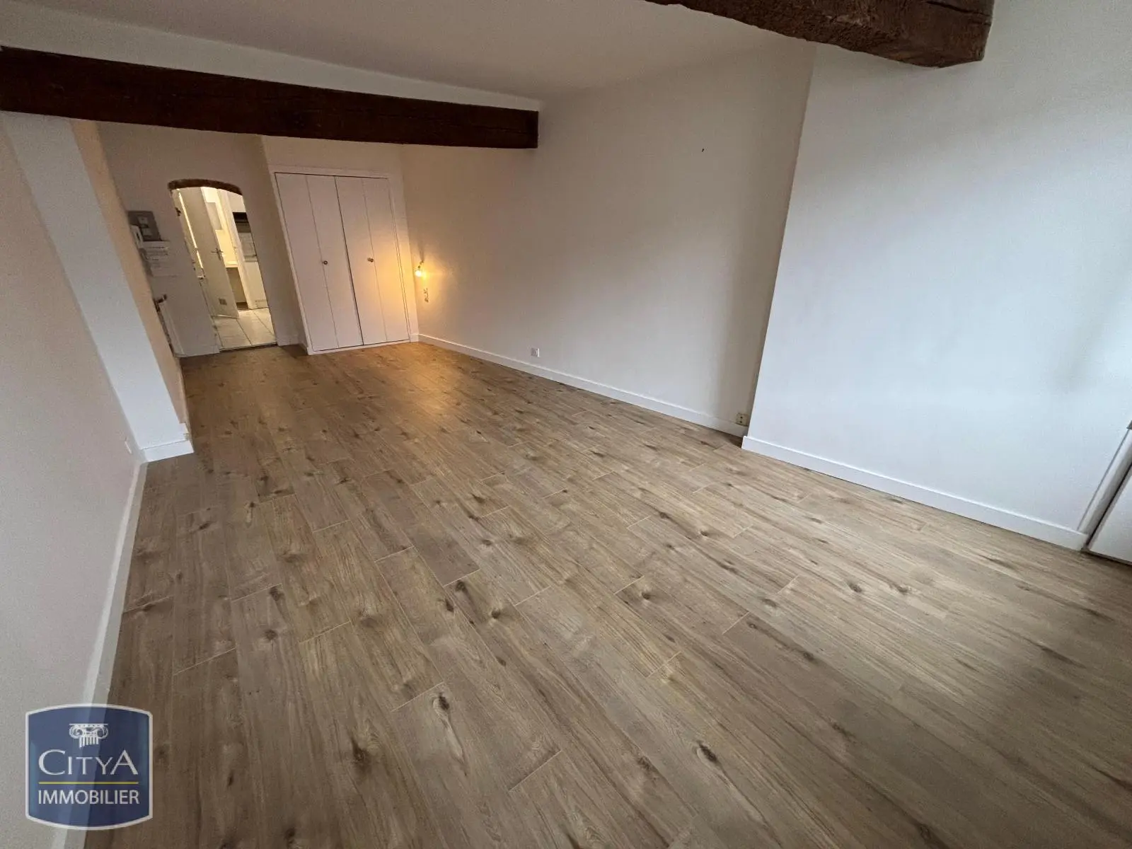 Photo 2 Appartement 1 pièce 38.1m²