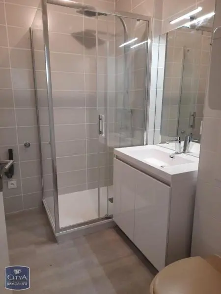 Photo 6 Appartement 1 pièce 27.27m²