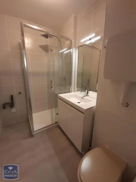 Photo 5 Appartement 1 pièce 27.27m²