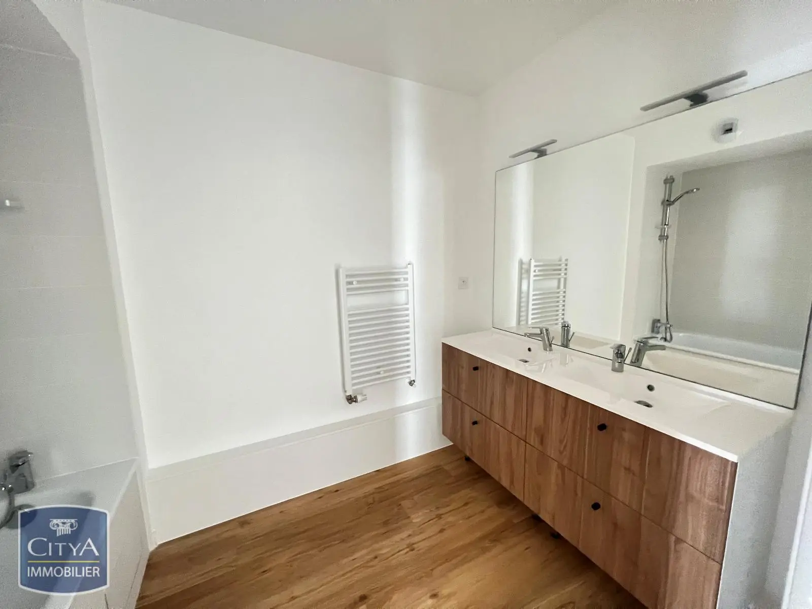 Photo 6 Appartement 5 pièces 143m²