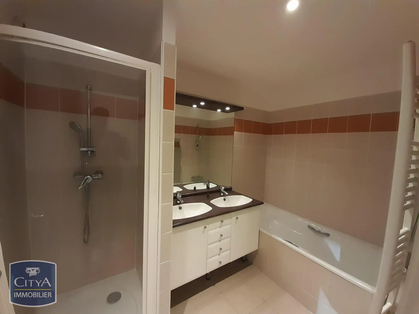 Photo 8 Appartement 4 pièces 103m²