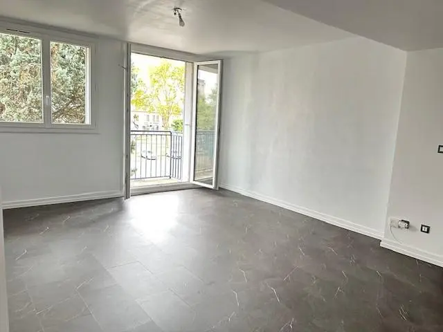 Photo 3 Appartement 3 pièces 58m²