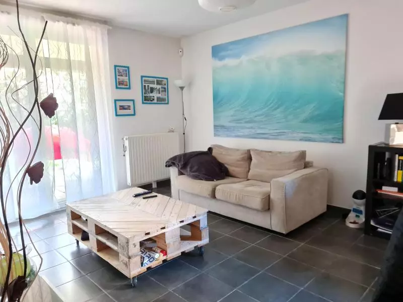 Illustration pour Appartement 3 pièces 62m² Photo Appartement 3 pièces 62m²