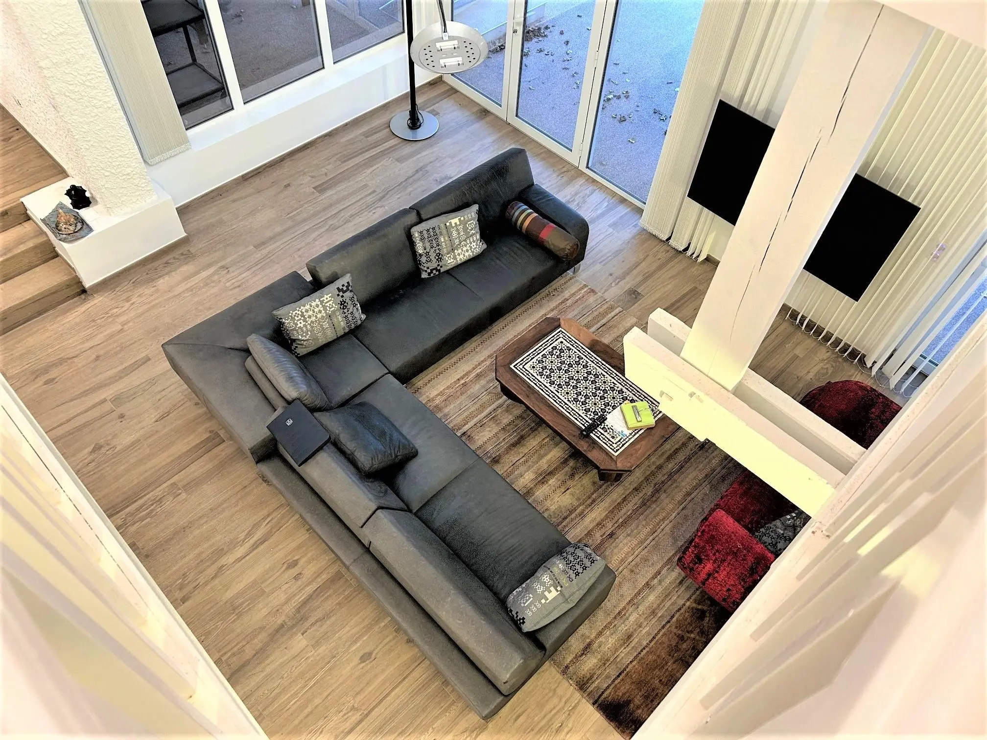 Photo 2 Maison 6 pièces 264m²