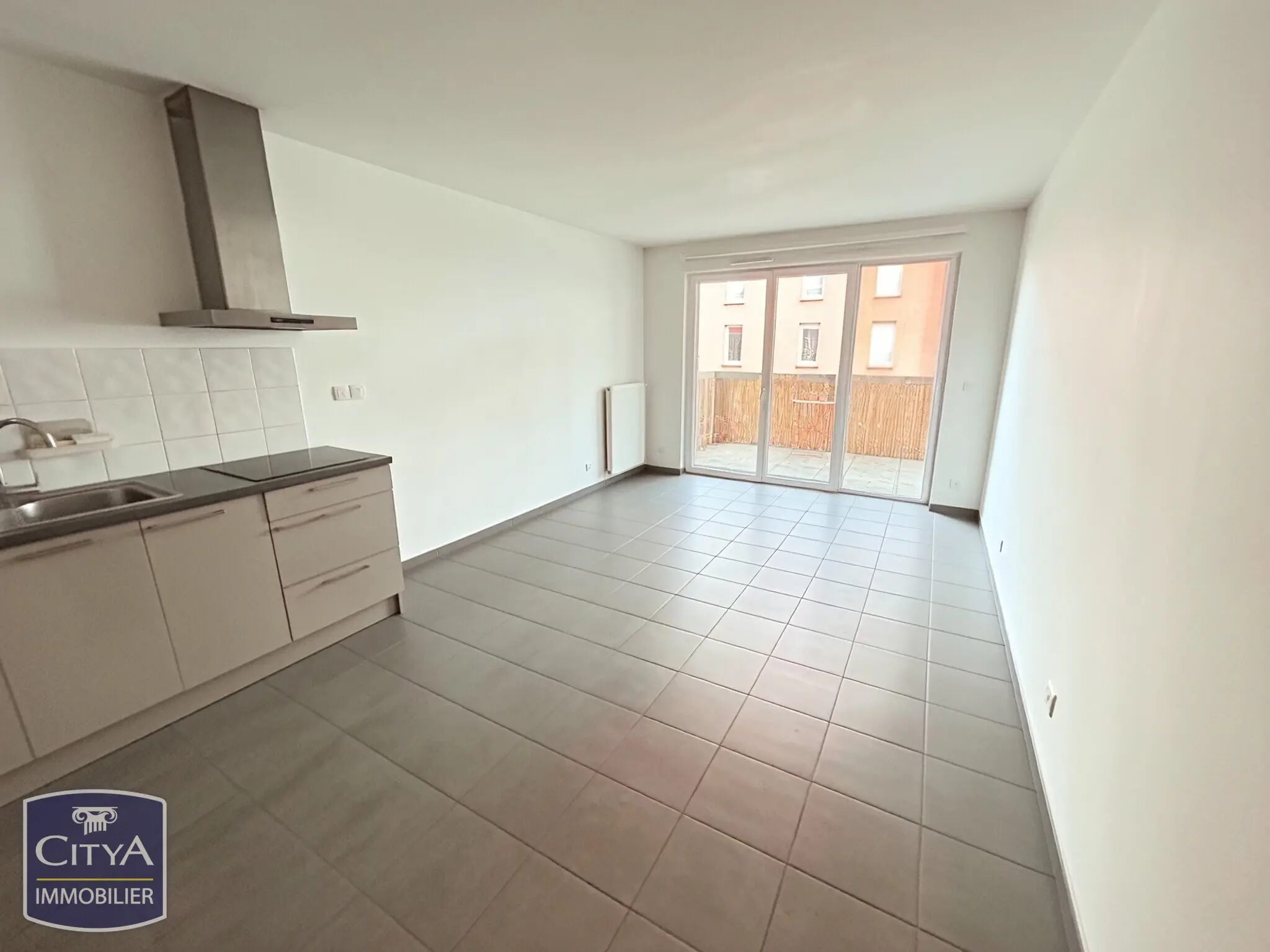 Photo 2 Appartement 3 pièces 56m²