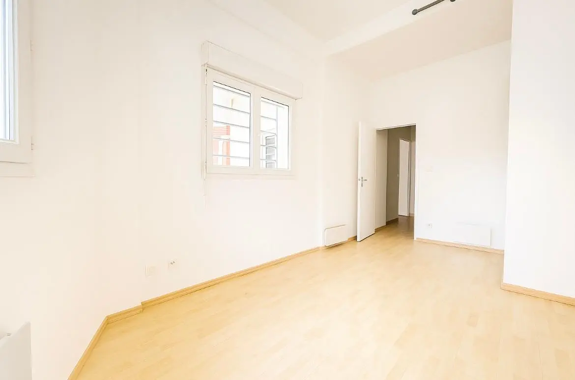 Photo 3 Appartement 2 pièces 65m²