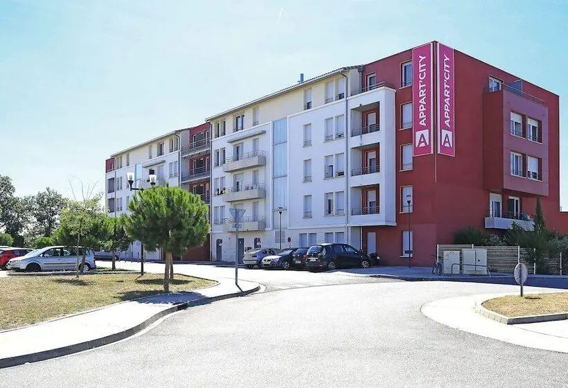 Photo 2 Appartement 1 pièce 28m²