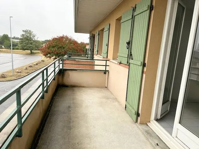 Photo 2 Appartement 4 pièces 77m²