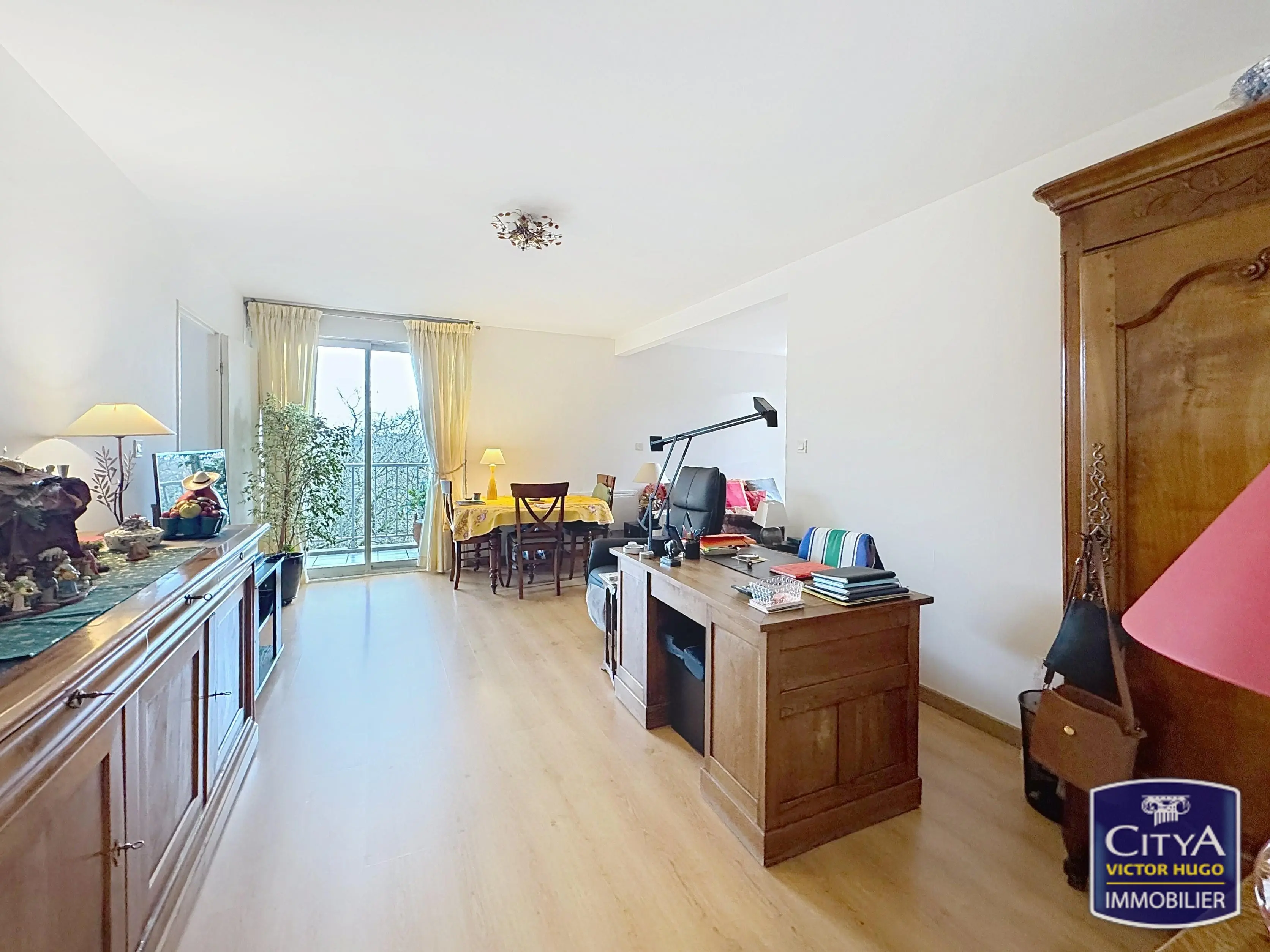 Photo 2 Appartement 3 pièces 82m²