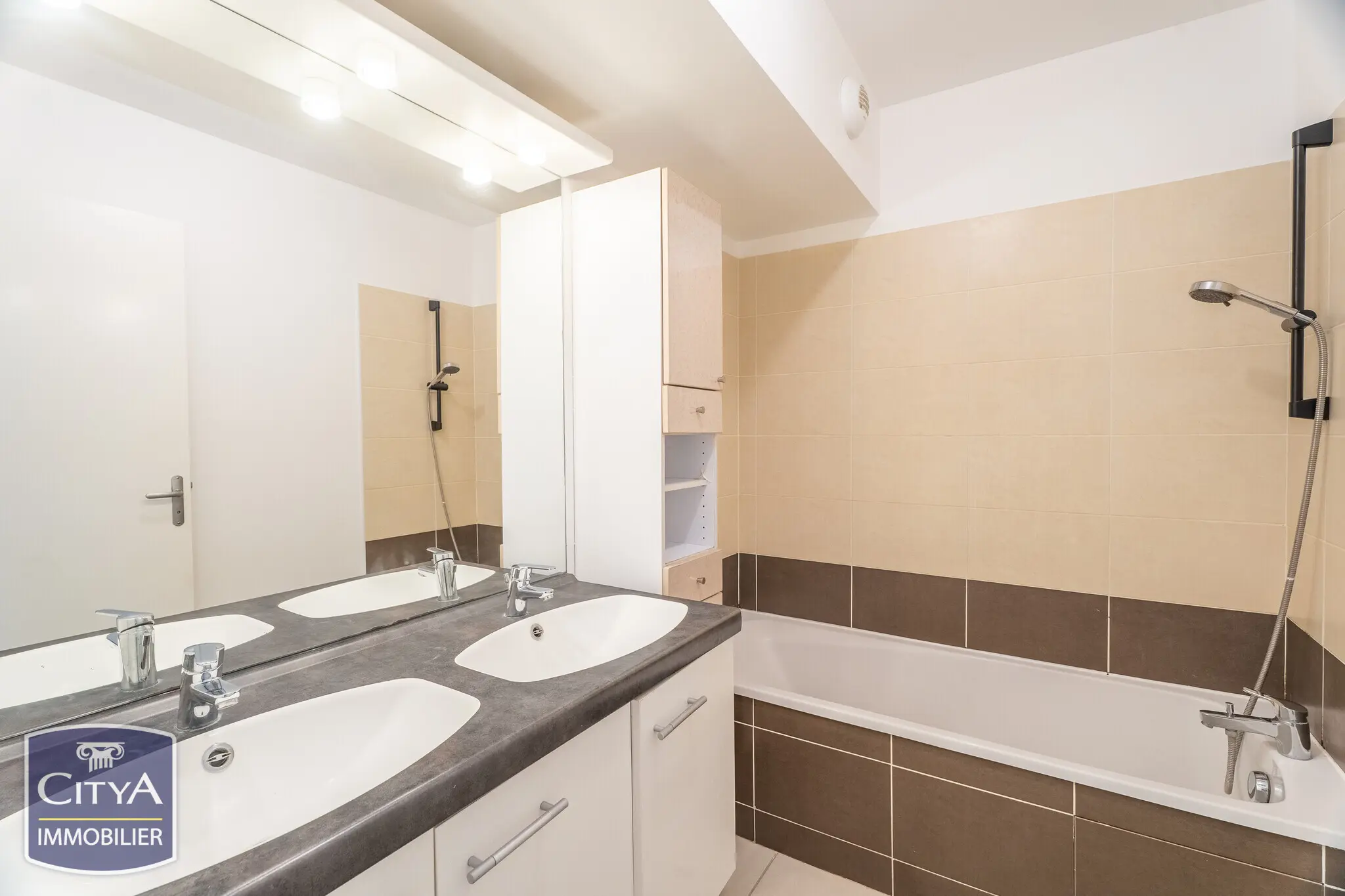 Photo 6 Appartement 4 pièces 85m²