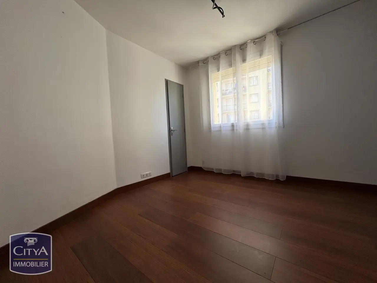Photo 10 Appartement 3 pièces 100m²