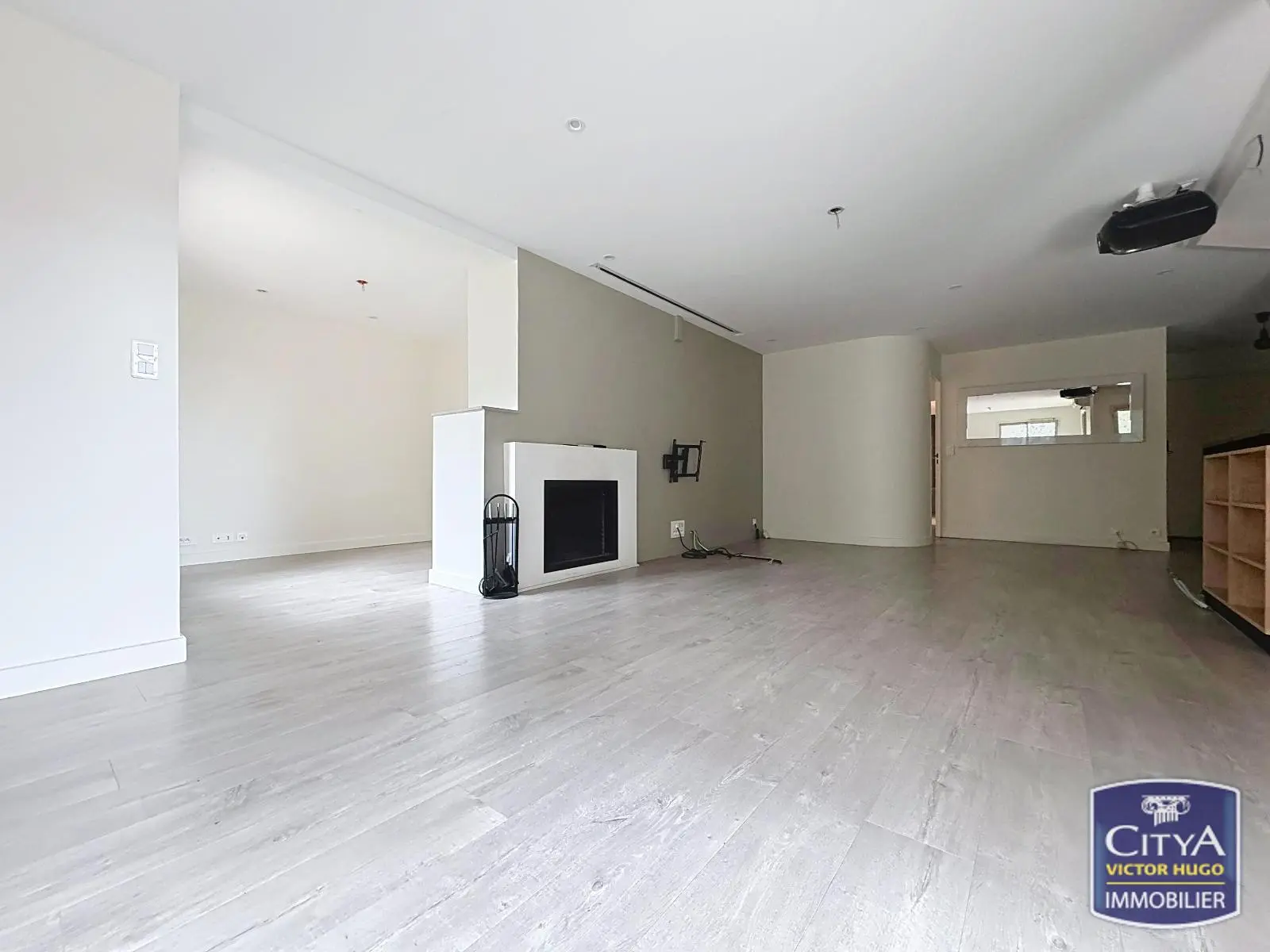 Photo 2 Appartement 4 pièces 105m²