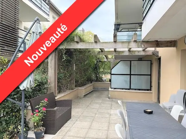 Photo 1 Appartement 1 pièce 35m²