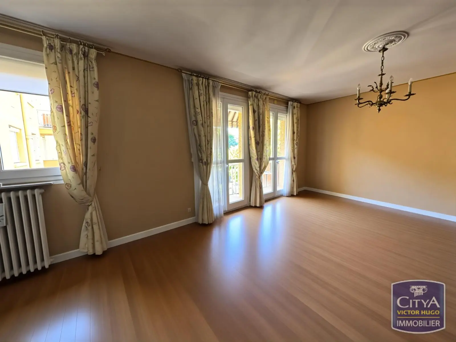 Photo 1 Appartement 4 pièces 109m²