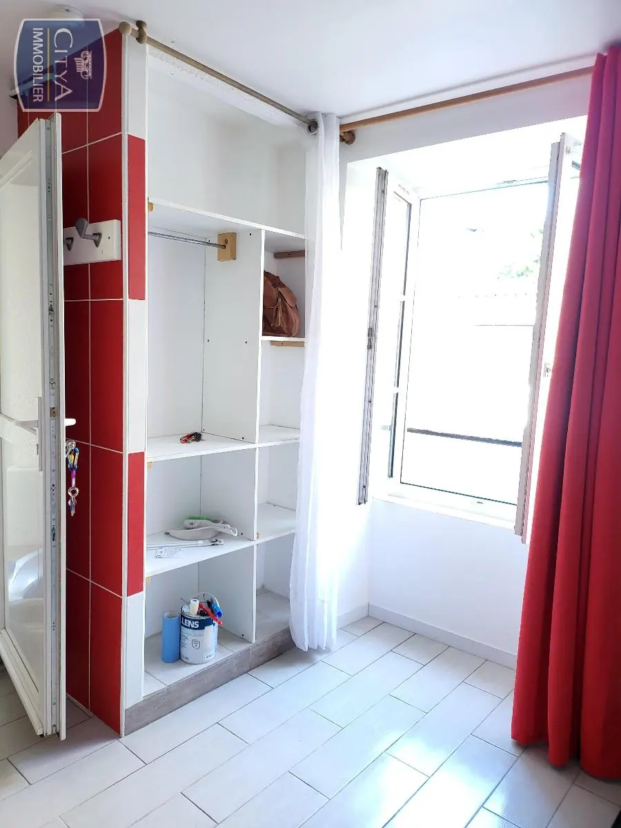 Photo 6 Appartement 1 pièce 15.86m²