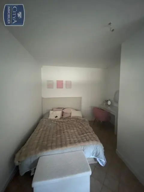 Photo 2 Appartement 1 pièce 28.73m²