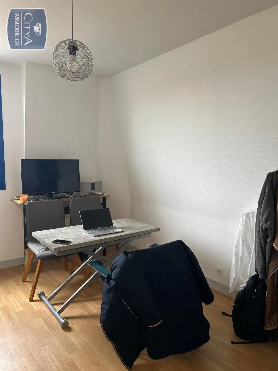 Photo 2 Appartement 1 pièce 23.24m²