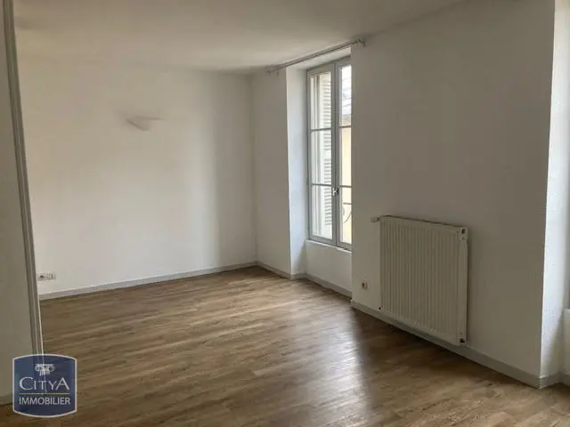 Photo 2 Appartement 1 pièce 28.69m²