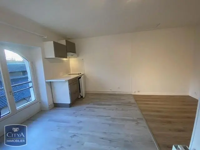 Photo 2 Appartement 1 pièce 22.59m²