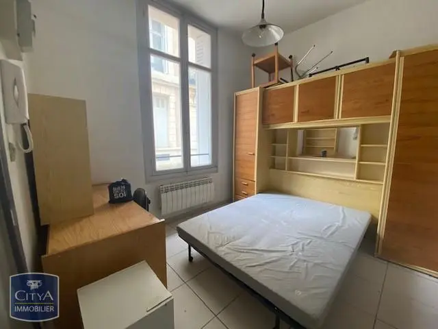 Photo 1 Appartement 1 pièce 12.81m²