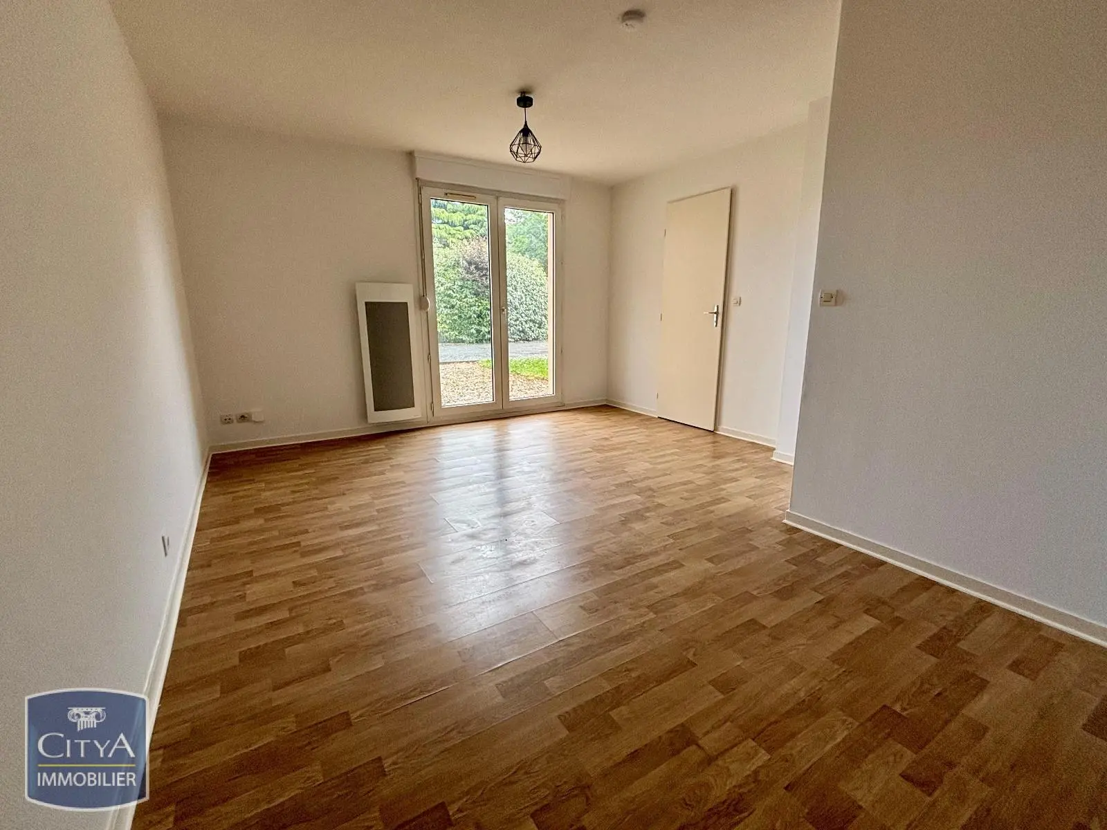 Photo 1 Appartement 1 pièce 26.95m²