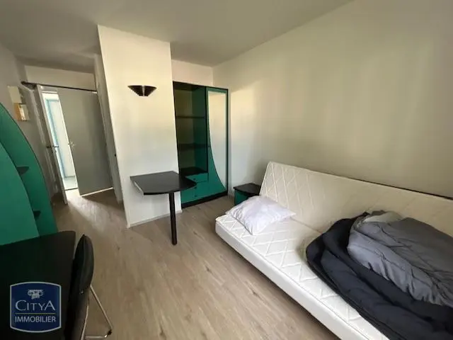 Photo 2 Appartement 1 pièce 16.92m²