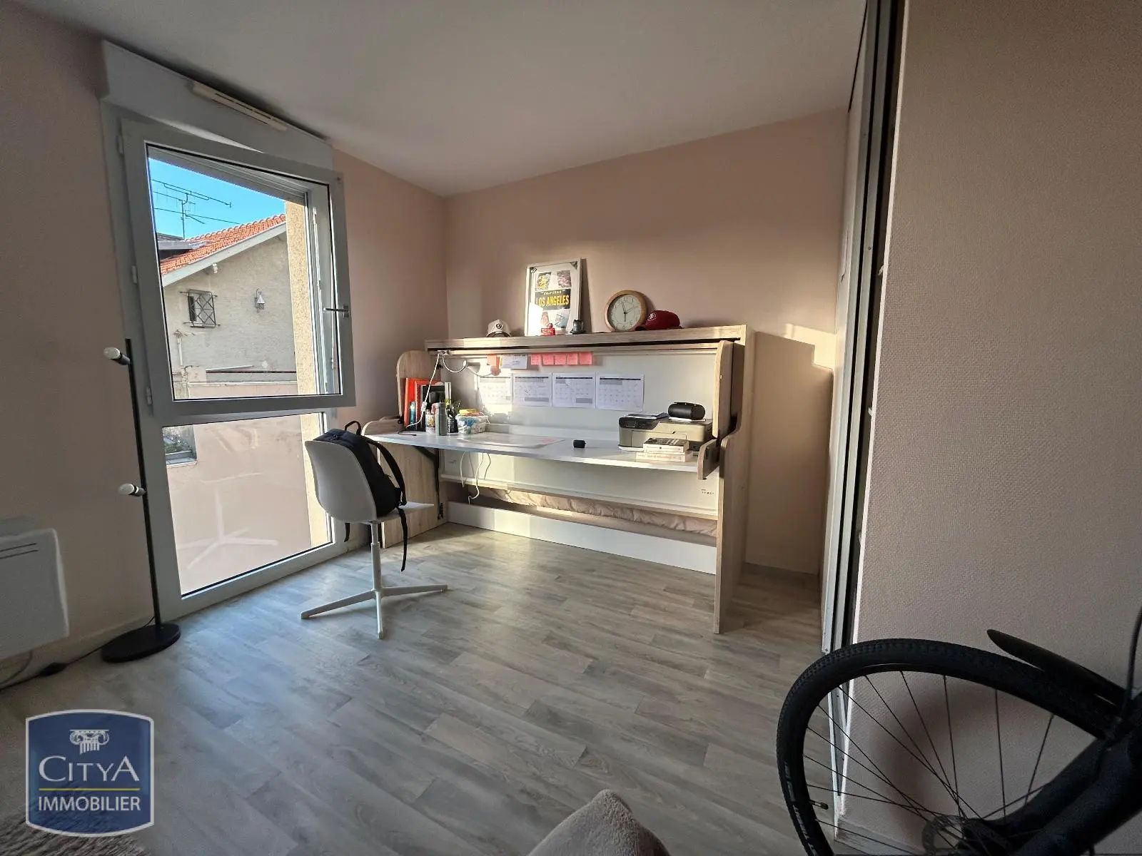 Photo 2 Appartement 1 pièce 25.56m²