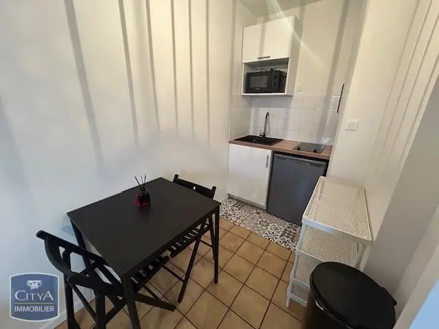 Photo 2 Appartement 1 pièce 19.11m²