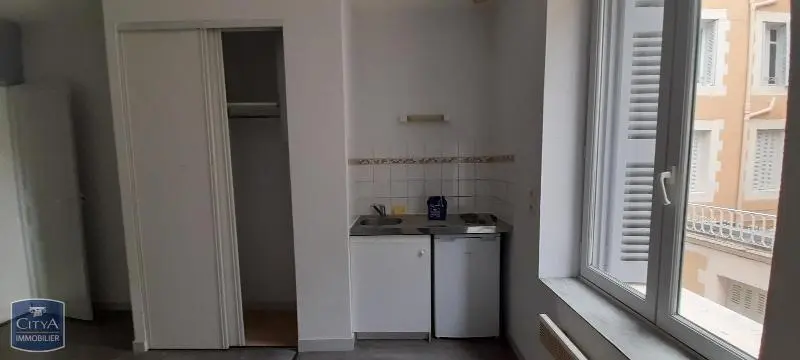 Photo 3 Appartement 1 pièce 17.08m²