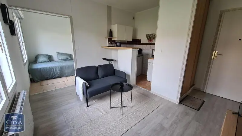 Photo 1 Appartement 1 pièce 22.05m²