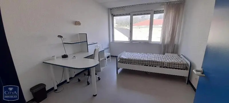 Photo 1 Appartement 1 pièce 20.7m²