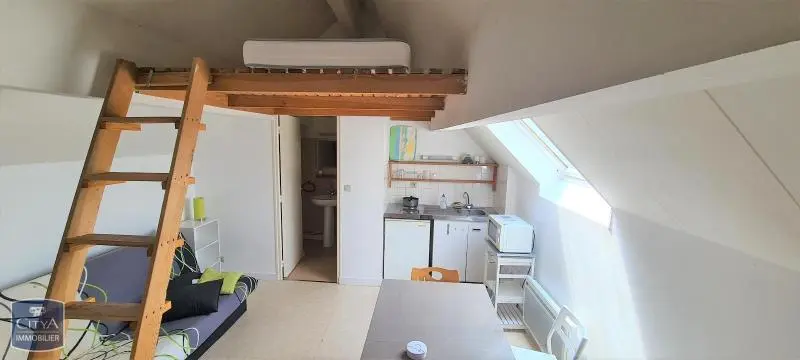 Photo 1 Appartement 1 pièce 17.59m²