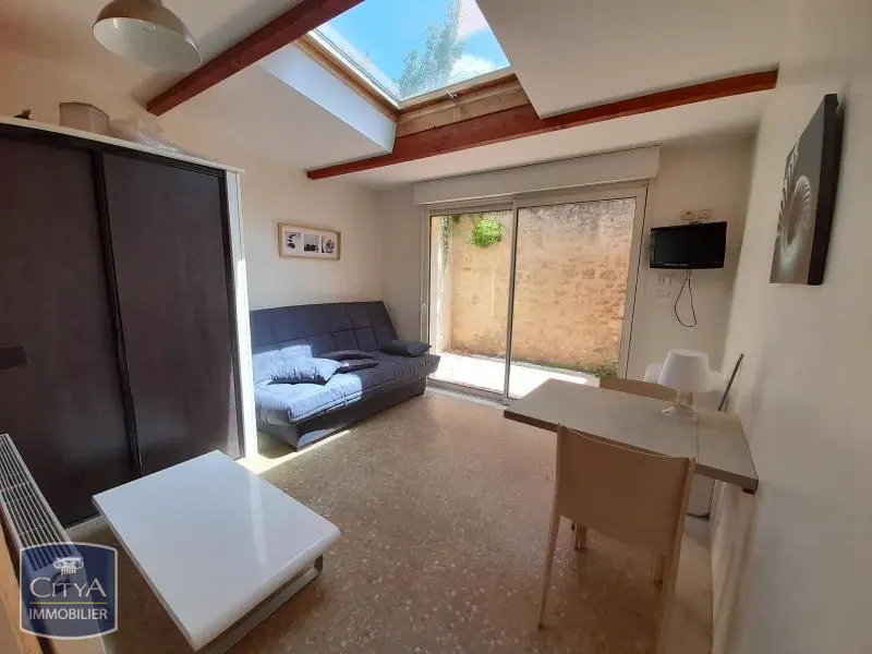 Photo 1 Appartement 1 pièce 19.87m²